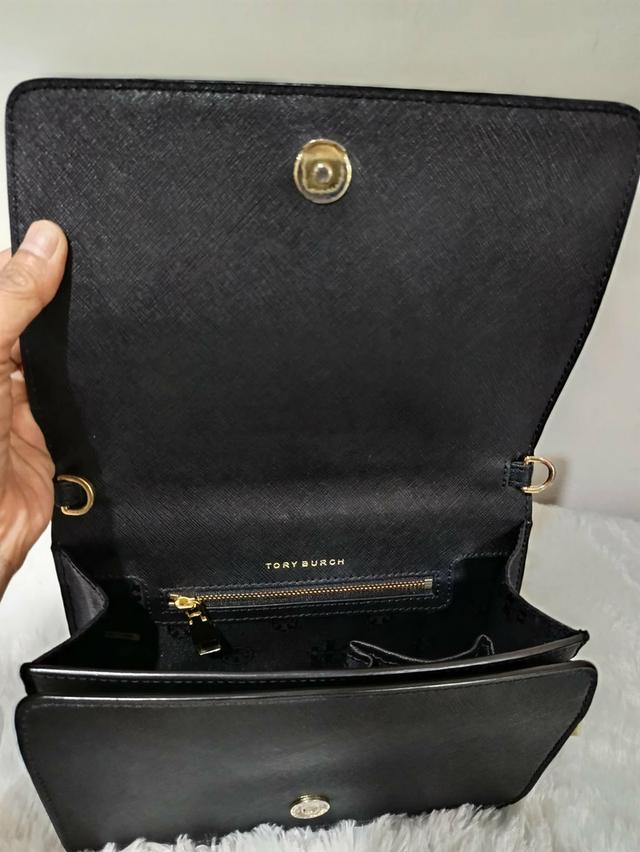 กระเป๋า Used Tory หนังซาฟิโนสีดำ สายครอสถอดได้ ปรับได้ ใส่มือถือได้ สวย 9x3x6 นิ้ว รูปที่ 3