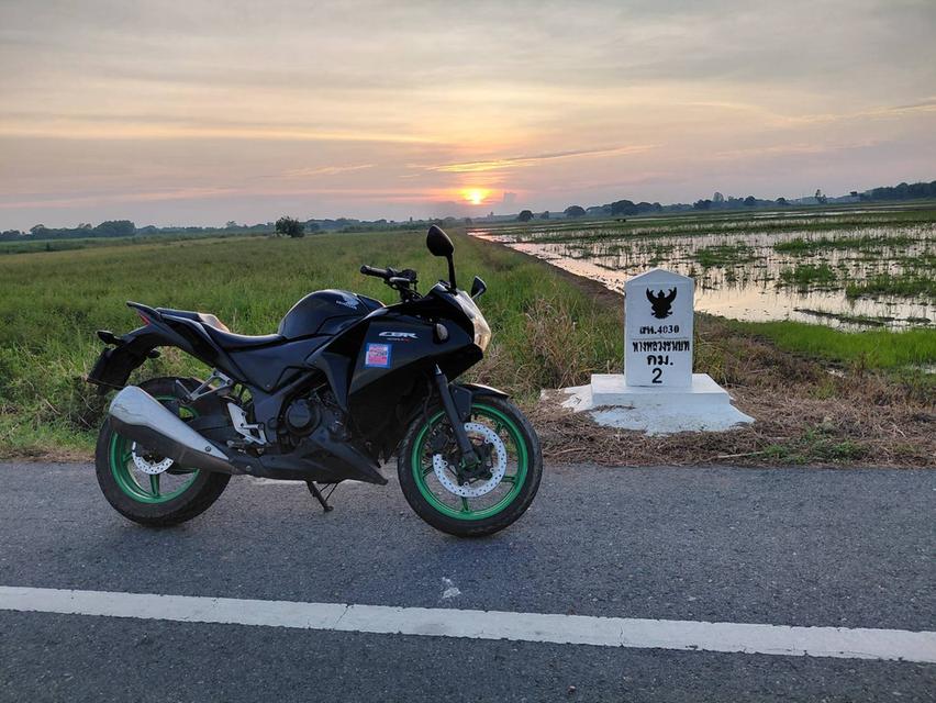 มอเตอร์ไซค์ Honda cbr250