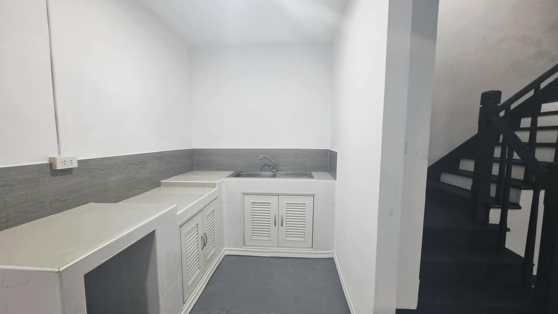 บ้านทาวน์เฮาส์ชั้น รับโปรดีๆ จาก ธอส ดอกเบี้ยถูกสุด 1.54% 🧡🎈  ขายต่ำกว่าประเมิน 2.19 แถมกู้เพิ่มได้อีก 200,000 บาท [ดันสูง 2.3++] 7