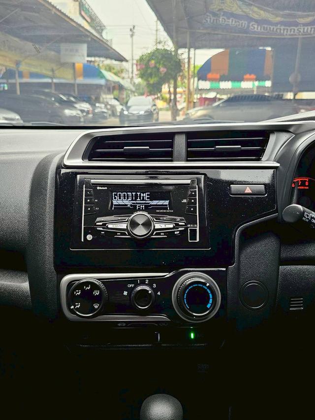 HONDA JAZZ 1.5 S ปี 18 AT 14