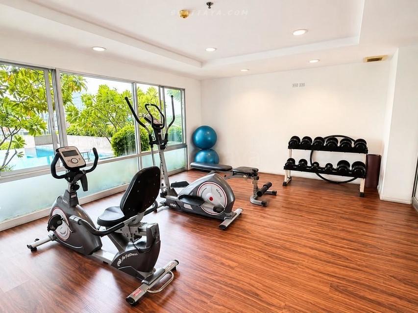 For Sale — Condo at Lumpini Sukhumvit–North PattayaCondo for sale at Lumpini Sukhumvit–North Pattaya. High-floor unit in Building A, sold 9