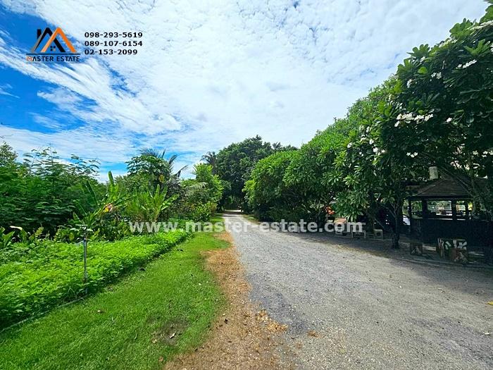 ที่ดินกาญจนบุรี 8-1-23 ไร่ พร้อมเรือนไทย + ร้านอาหาร + บึงบัว + บ่อปลาคราฟ และสิ่งปลูกสร้าง ร่มรื่น พร้อมดำเนินกิจการต่อ ห่างจากมอเตอร์เวย์ 6 กม.  10