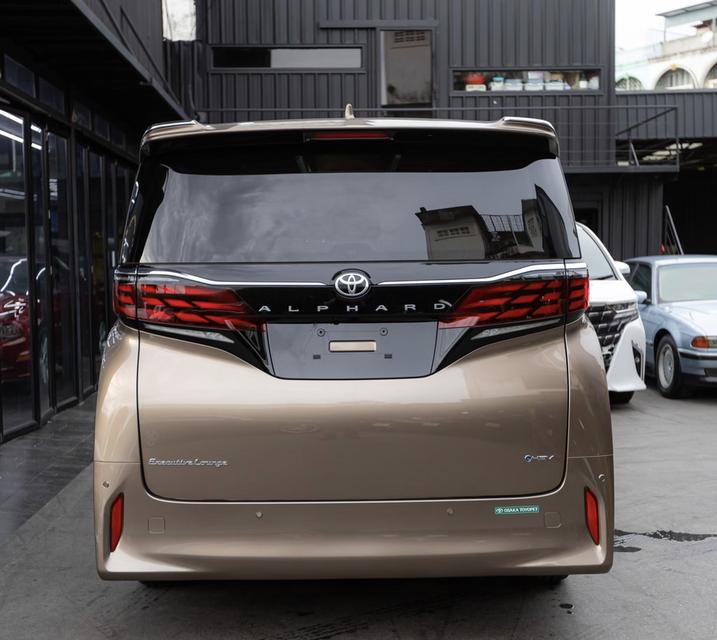 Toyota ALPHARD Z-PREMIER 40