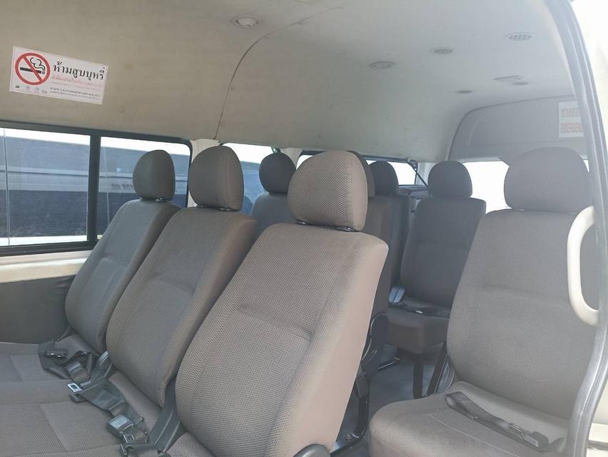 รถตู้ TOYOTA COMMUTER D4D 6