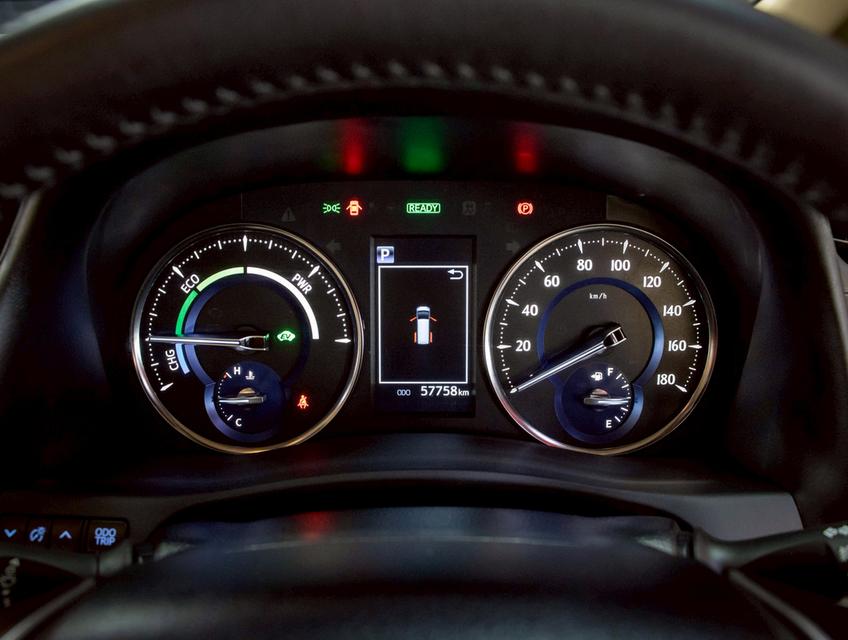 TOYOTA Alphard 2.5 HV 4wd ปี 2022 รถใช้น้อยมา วิ่ง 50,000 กม แท้ๆ รถเดิมๆทุกชิ้น 14