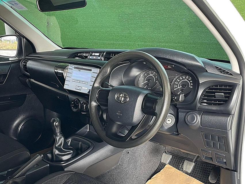 Toyota Hilux Revo Standard Cab 2.8 J Plus 4