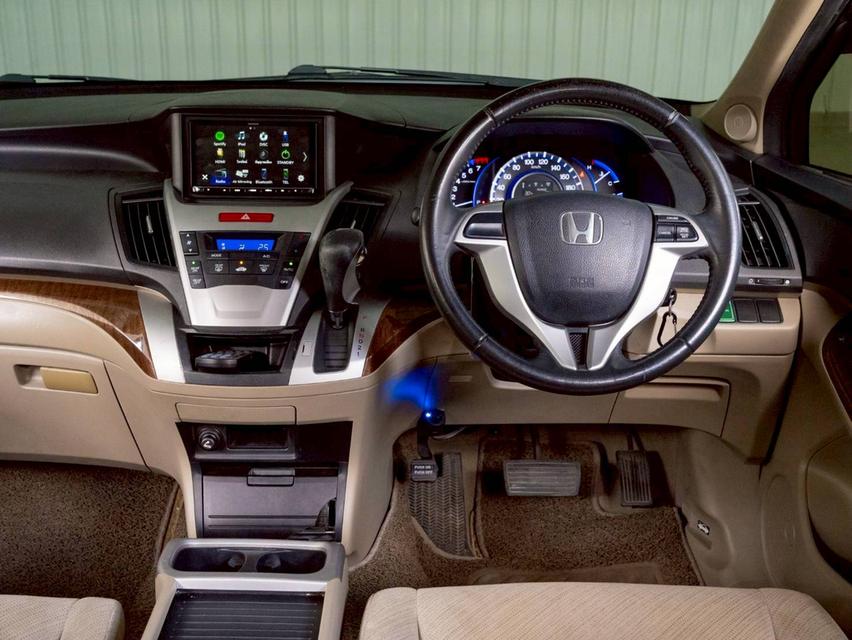 Honda Odyssey รุ่น 2.4 JP ปี 2012 ประกันเครื่องเกียร์3ปี3หมื่นkm 11
