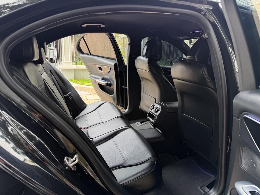 Mercedes-Benz C220d ดีเซล Avantgarde (W206) โฉมปัจจุบัน ปี 2022 ใช้งาน 3 หมื่นโล ประวัติครบ เจ้าของเดียว รูปที่ 12