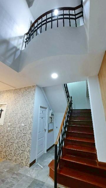 พัฒนาการ40-46 502ตรม.ทาวน์เฮ้าส์ 4ชั้น 32ตร.วา.APL หัวหมาก 1.5กม. เดอะไนน์ พระราม 9 1.3 กม. พร้อมเฟอร์ 5 นอน 4 น้ำ 6