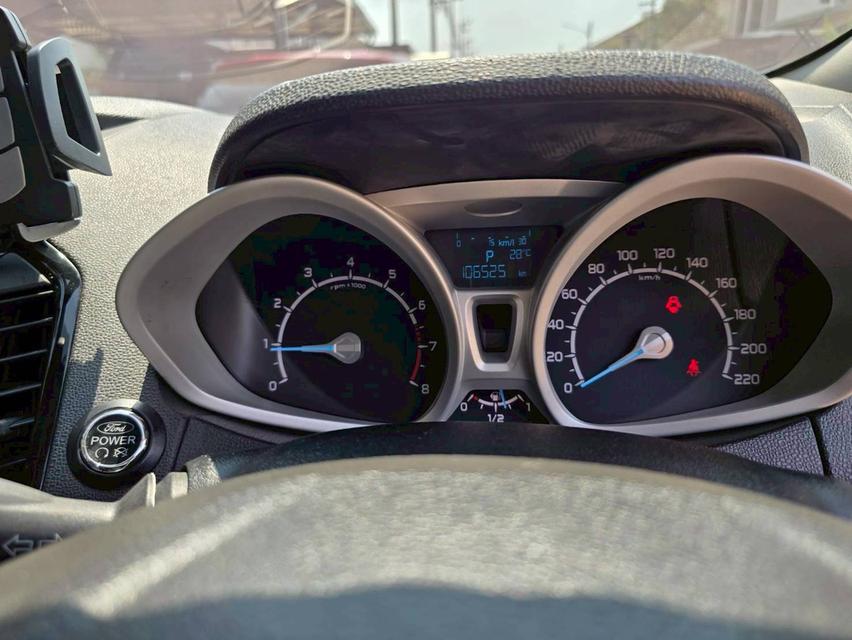 Ford EcoSport Titanium ปี 2015 รูปที่ 8