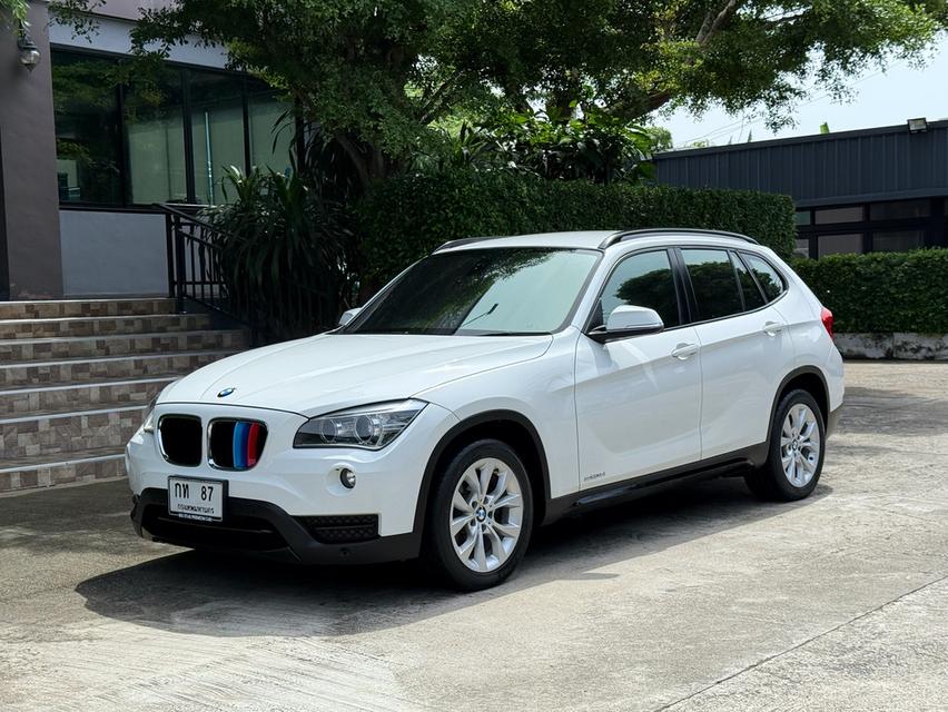 2015 BMW X1 SPORTLINE รถมือเดียวออกป้ายแดง รถวิ่งน้อย เข้าศูนย์ตรงระยะ รถไม่เคยมีอุบัติเหตุครับ
