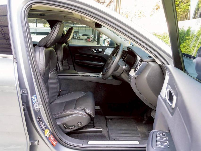 Volvo Cx60 plug-in ปี19 รูปที่ 13