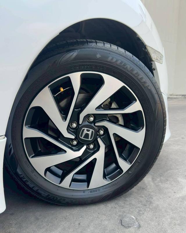 Honda Civic FC 1.8 EL Minor Change ปี 2018 สีขาวมุก รูปที่ 9