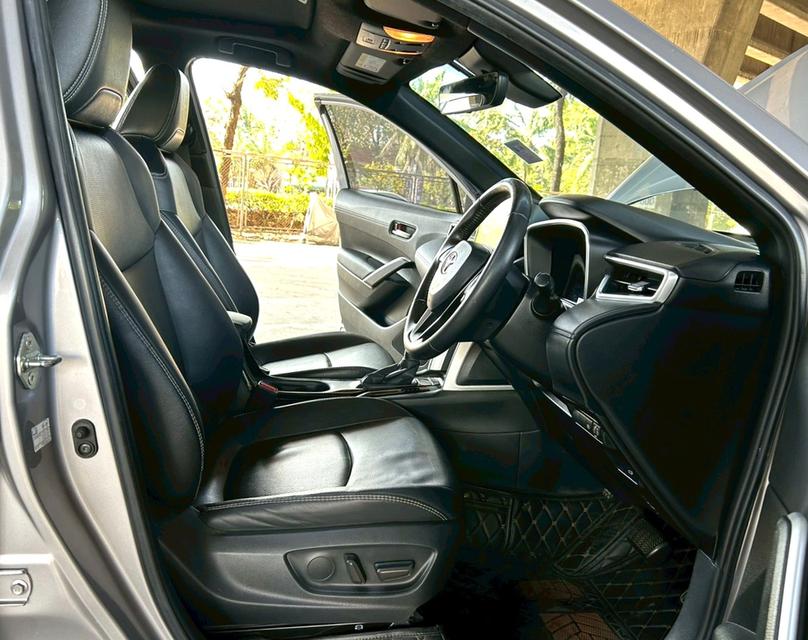 2020 Toyota Corolla Cross 1.8 HEV PREMIUM รถสวยมือเดียว รูปที่ 7