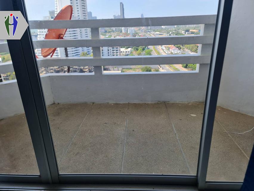 ให้เช่าคอนโด 5,500 บาท ติดชายหาดจอมเทียน พัทยา 3