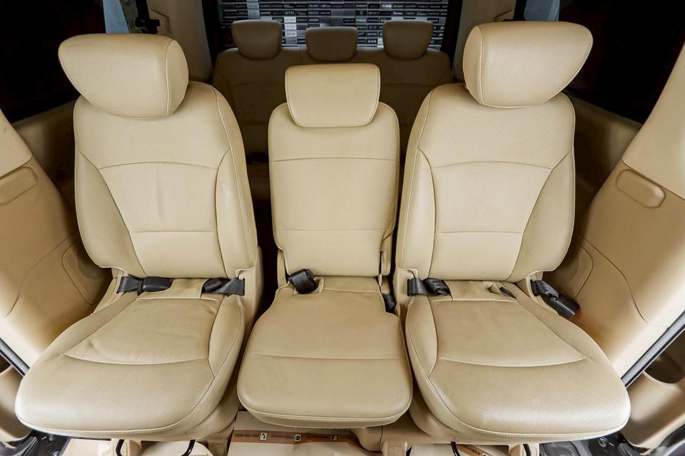 รหัสรถ 1E003 HYUNDAI  H-1  2.5 ELITE  2020  7
