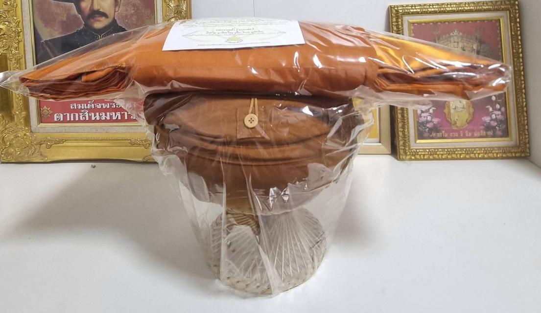 ผ้าไตรจีวรผ้ามัสลิน ครบชุดใหญ่ราคาส่ง