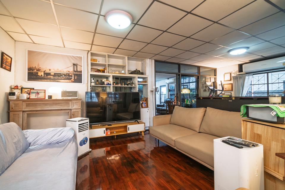 บ้านเดี่ยว ทำเลทอง ใจกลางสุขุมวิท71 เดินทางสะดวก ใกล้ห้าง super โรงเรียน โรงพยาบาล ลดราคาพิเศษกว่า 2 ล้าน 9