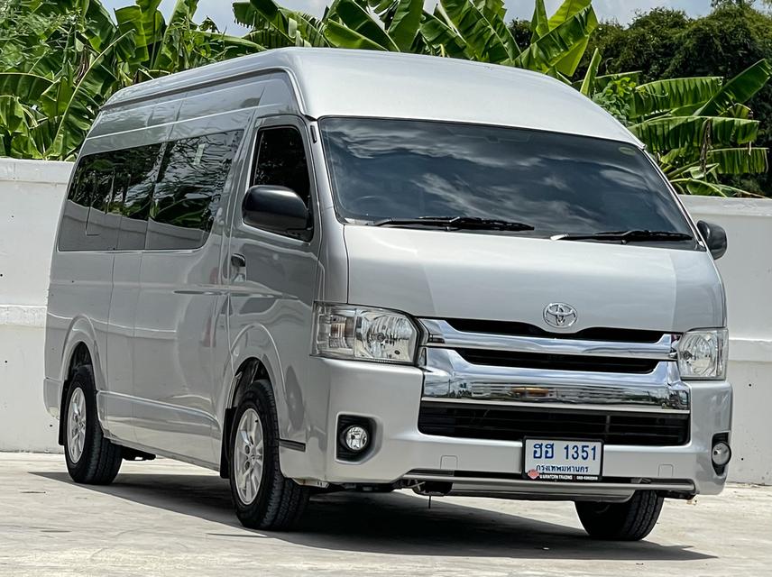 ขายToyota Commuter 3.0 D4D ปี19 3