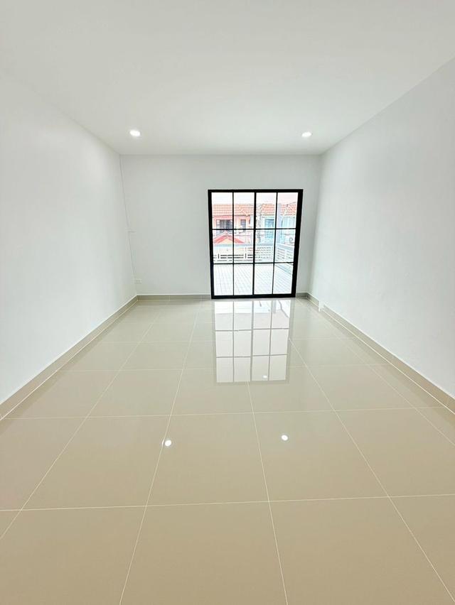 หมู่บ้านบัวทอง4 (คุณาภัทร) 15