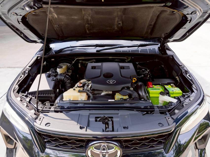 Toyota Fortuner 2.4 Legender 4WD ปี 2021 📌 ประกันเครื่องเกียร์3ปี 30,000 km. รูปที่ 8