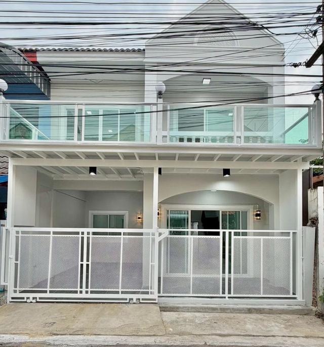 ✨หมู่บ้านกิตติยารักษ์ (ตรงข้ามกองสลาก)✨ทาวน์เฮาส์ 2 ชั้น ตกแต่งใหม่พร้อมอยู่ มีระเบียงด้านหน้า ทำเลดี น้ำไม่เคยท่วม หมู่บ้านดีมากลอกท่อทุกปี 1