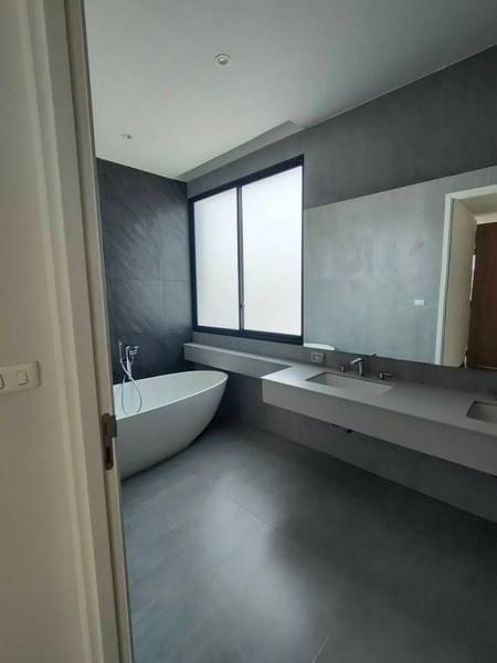 ด่วนหลุดจอง...ให้เช่าทาวน์โฮม 3.5ชั้นย่านThe Nine พระราม9 หัวหมาก รามคำแหง ศรีนครินทร์ พัฒนาการ โครงการไอเรส พระราม 9 Aires Rama 9 ใกล้กับ เดอะไนท์ 10