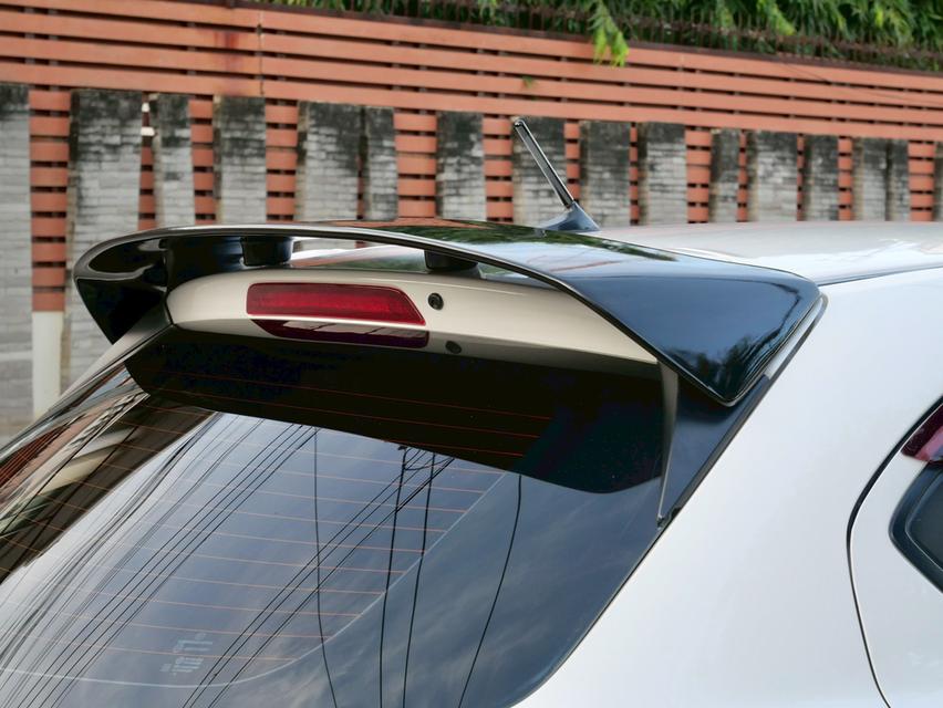 Mazda2 XD High Plus ปี2015 สดไม่มีบวกVat 7% พร้อมใช้งาน Book service อุปกรณ์ครบ 6