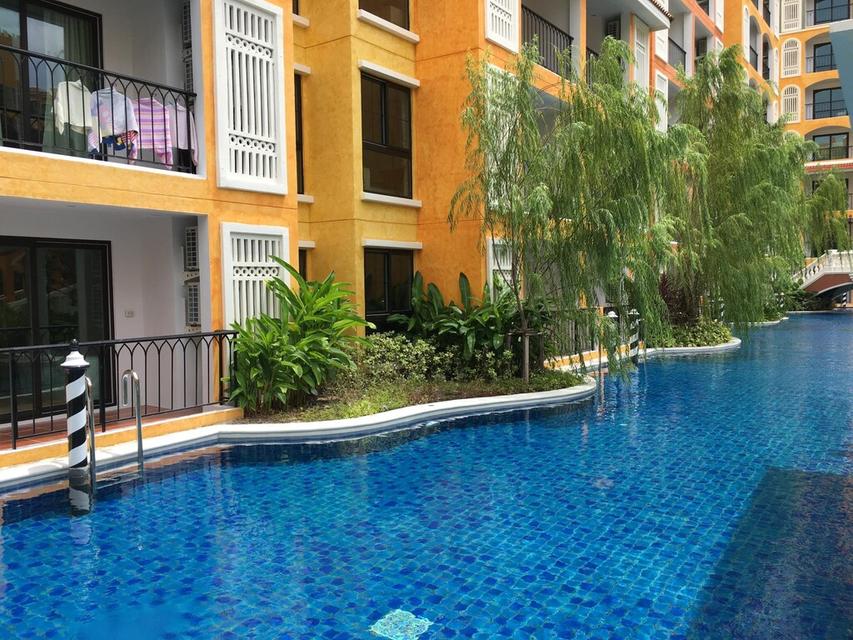 The Venetian Signature condo Resort Pattaya  5
