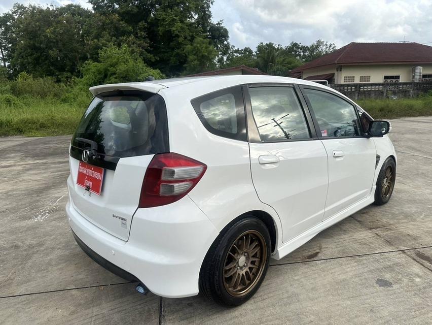 (แจ้งรหัสรถ BK5056) Honda Jazz 1.5 SV💥ปี2008💥 รูปย่อยที่ 3