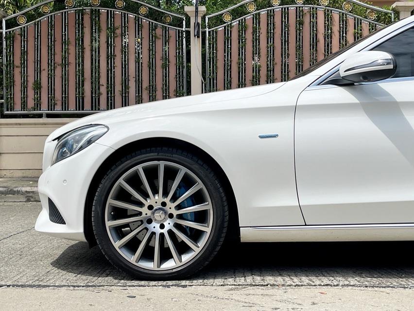รหัสรถ DWC7878 MERCEDES BENZ C350 E 2.0 AMG DYNAMIC ปี 2017 สภาพนางฟ้า 7