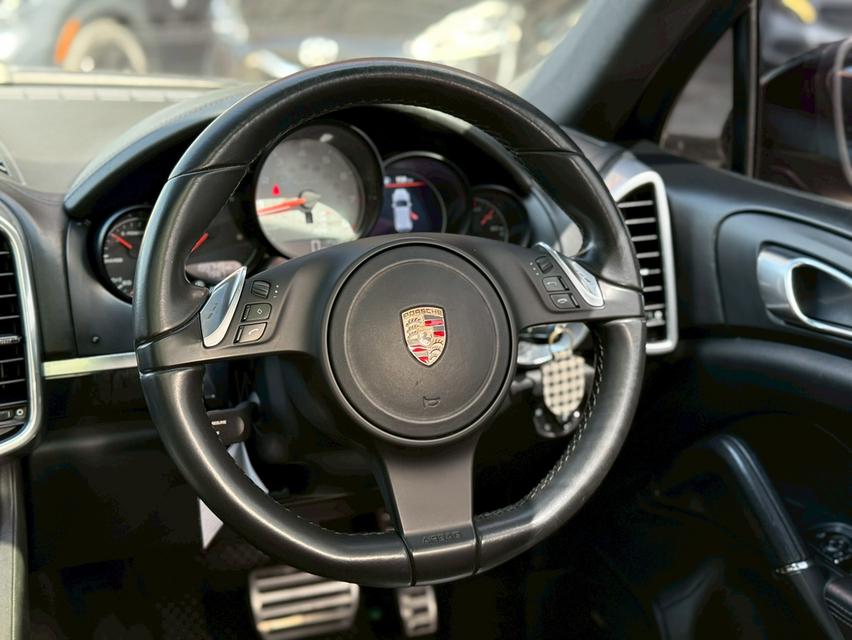  PORSCHE CAYENNE S​ 3.0 HYBRID 2010  8
