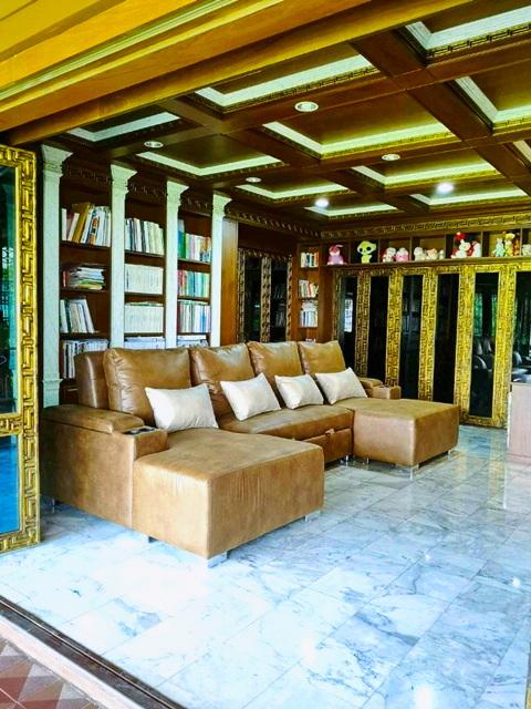 ซีคอนสแควร์ 500 ม. ทำเลดี ติดถนนใหญ่ MRT ศรีนครินทร์ 800ม. ร้านขายอะไหล่ ขาย-เช่าอาคารพาณิชย์ 4.5 ชั้น+ดาดฟ้า หัวมุม145 4