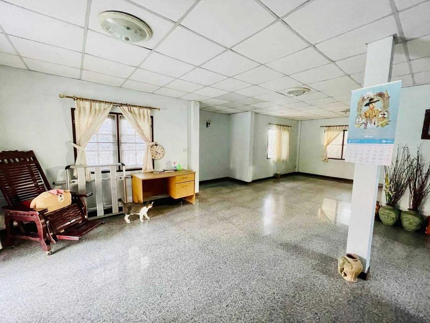 บ้านเช่าเลี้ยงสัตว์ได้ หมู่บ้านศุชญา ซอยรังสิต–นครนายก 85 คลอง 4 ปทุมธานี ค่าเช่า11,000 บ./ด. บ้านเดี่ยว 2 ชั้น พื้นที่ 55 ตร.ว. 17