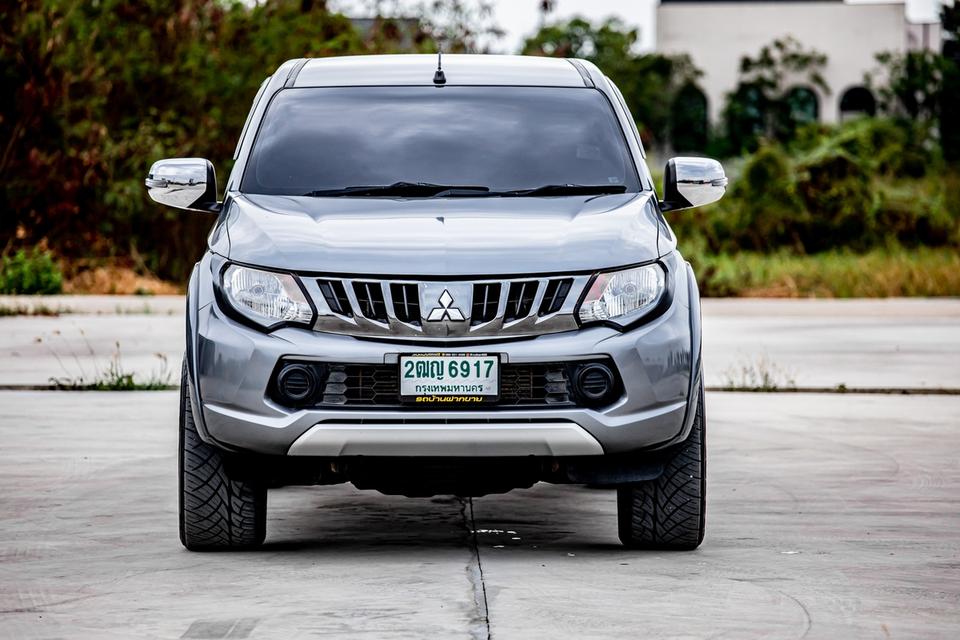 #MITSUBISHI #TRITON 2.5 GL ดีเซล MEGA CAB ปี 2017 สีเทา ไมล์แท้ 84,000 km.