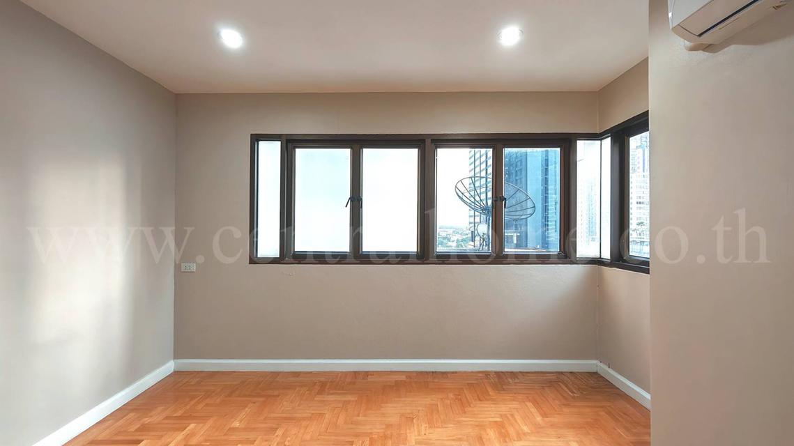 คอนโด ท๊อป วิว ทาวเวอร์ สุขุมวิท 59 ใกล้ BTS ทองหล่อ 9