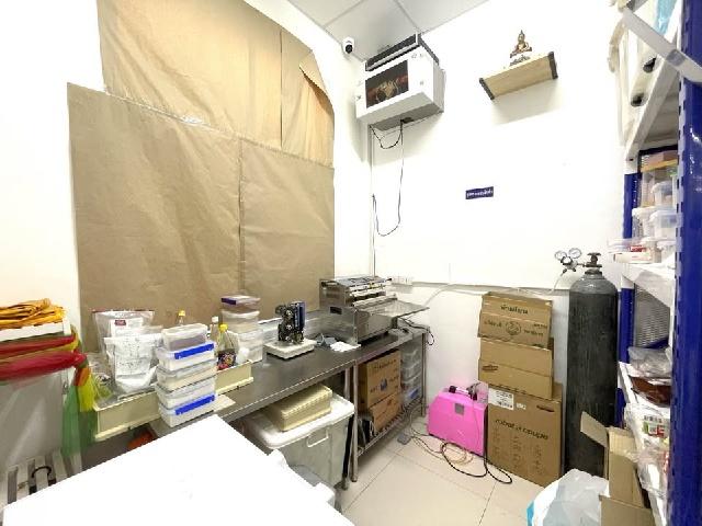 ทำเลดี ครัวกลาง BTS ทองหล่อ 900ม. เซ้ง-เช่า Cloud Kitchen 2 ชั้น 402ตร.ม. 102ตร.วา. 5นอน 5น้ำ รร.นานาชาติ บางกอกเพรพ 0.5 6