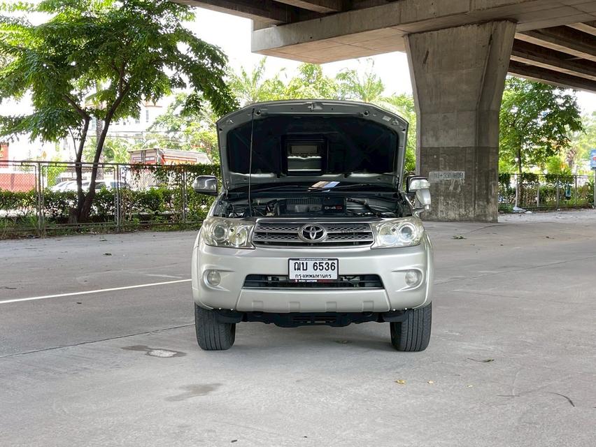 ขาย Toyota Fortuner 3.0V ปี09 17