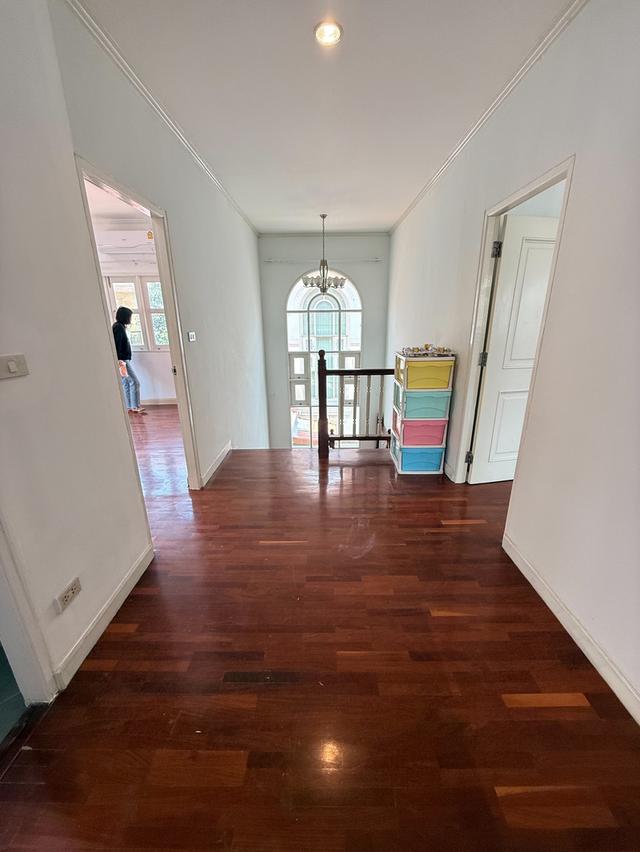 บ้านเดี่ยวให้เช่า ภัสสร 4 คลอง 3  5ห้องนอน 3ห้องน้ำ 6