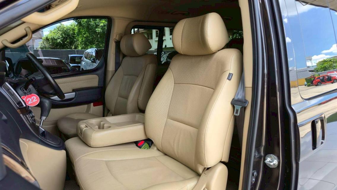 ขาย Hyundai H1 2.5Deluxe ปี19 11
