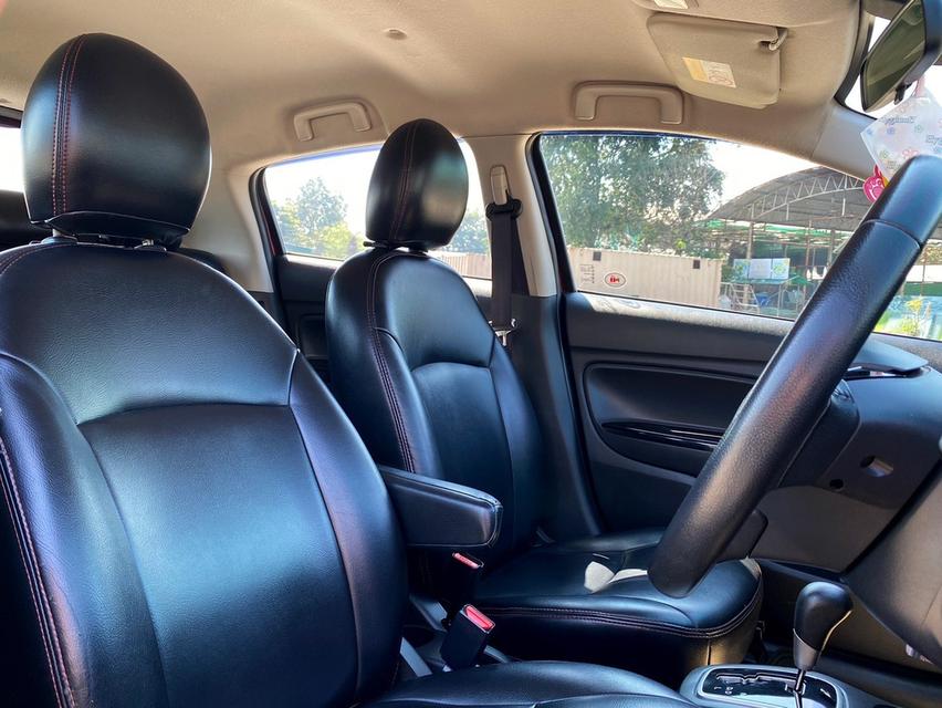 Mitsubishi Mirage 1.2GLS 8