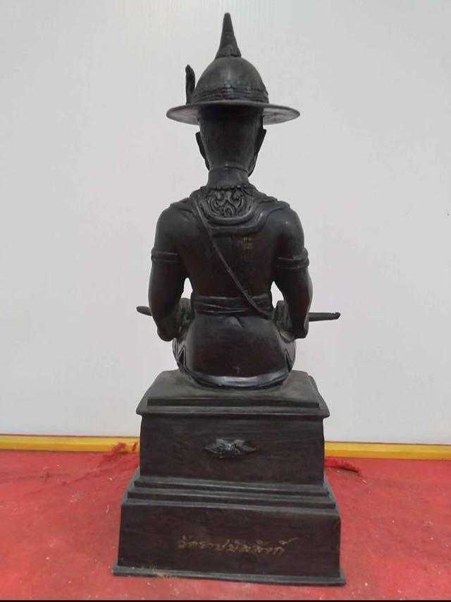 สมเด็จพระเจ้าตากสินหน้าตัก3นิ้วสูง11นิ้ว รูปที่ 3