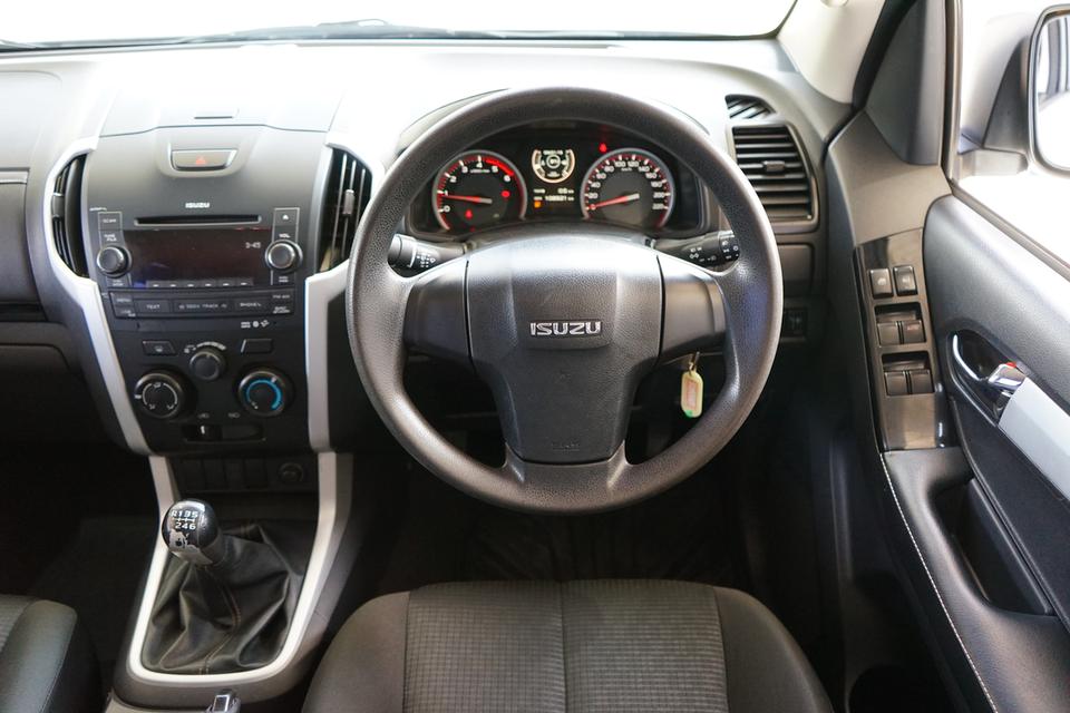 2018 ISUZU D-MAX HI-LANDER CAB-4 1.9 L DDI ( 9127 ) 8