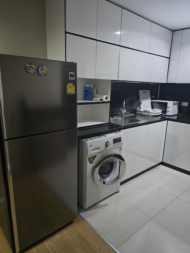 ให้เช่าคอนโดมิเนียมพระรามเก้า 18