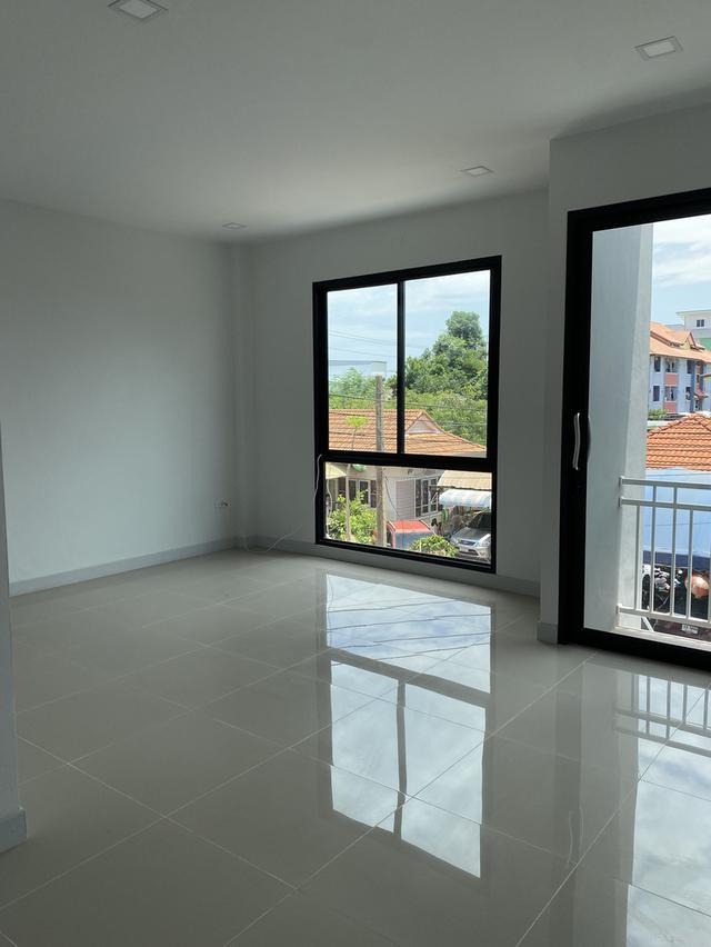 ขายตึกแถวใหม่ ใกล้สถานีรถไฟบ้านเกาะ – ทำเลดีมาก เหมาะเปิดธุรกิจ จังหวัดนครราชสีมา 6