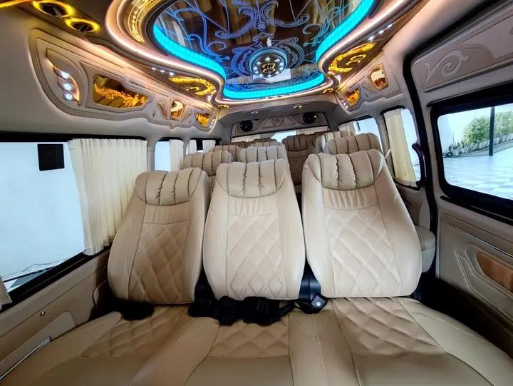 รถบ้านราคาเบาๆ  Toyota Commuter 12