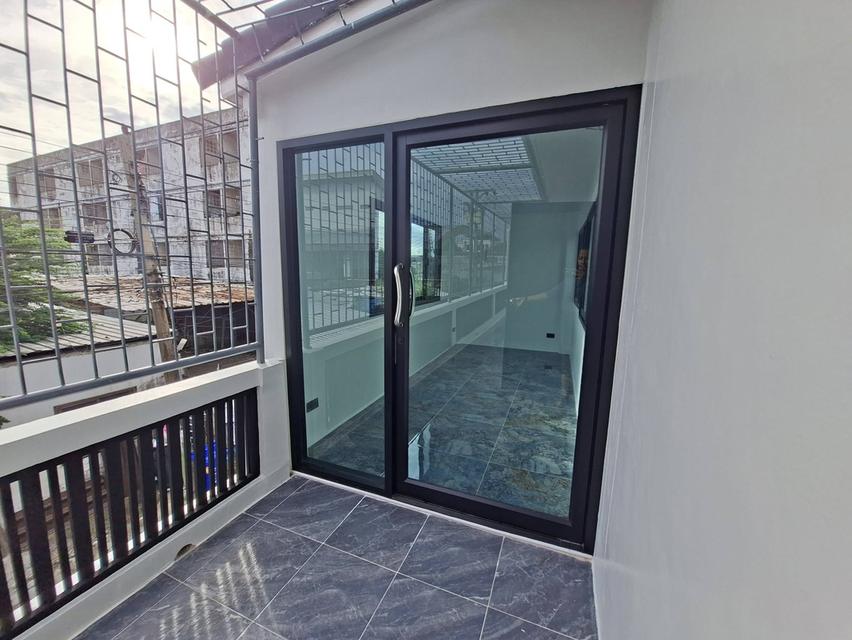 บ้านให้เช่า ซอย วชิรธรรมสาธิต 55 สุขุมวิท 101/1 Renovate ใหม่ พื้นที่เยอะมากๆ 9
