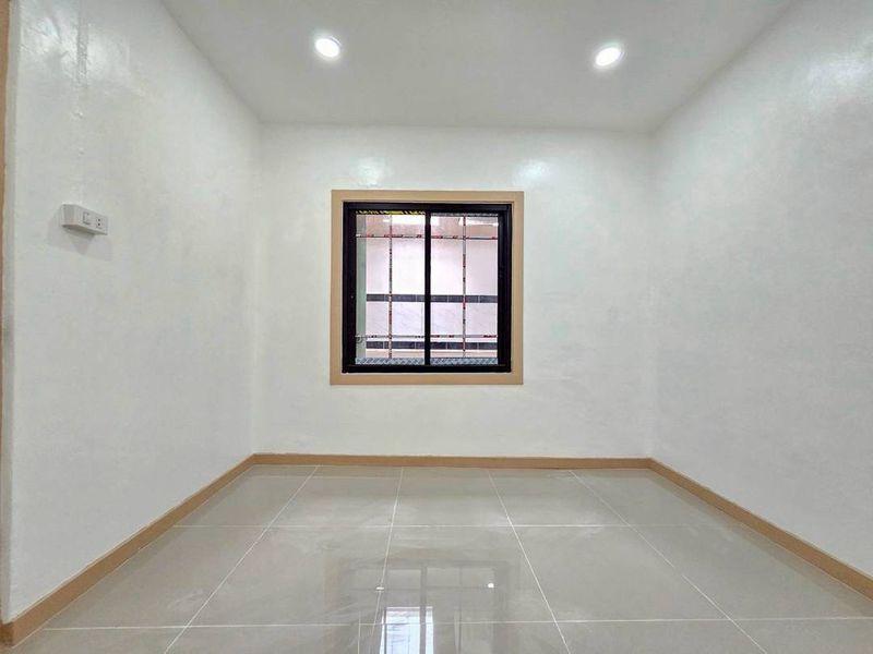 หมู่บ้านพฤกษา3  ถนนวัดลาดปลาดุก บางบัวทองทาวน์เฮาส์ชั้นเดียว ตกแต่งใหม่พร้อมอยู่ หน้ากว้าง6เมตร 13