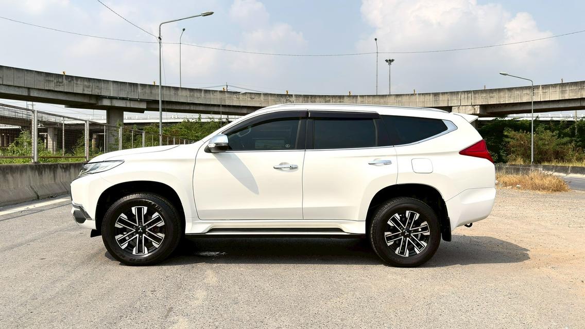 Pajero 2.4 GT Premium 2WD ปี2017 รูปที่ 15