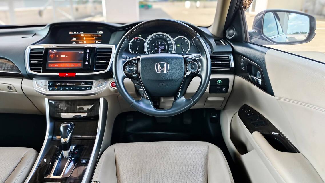 ขาย Honda Accord 2.0EL ปี15 12